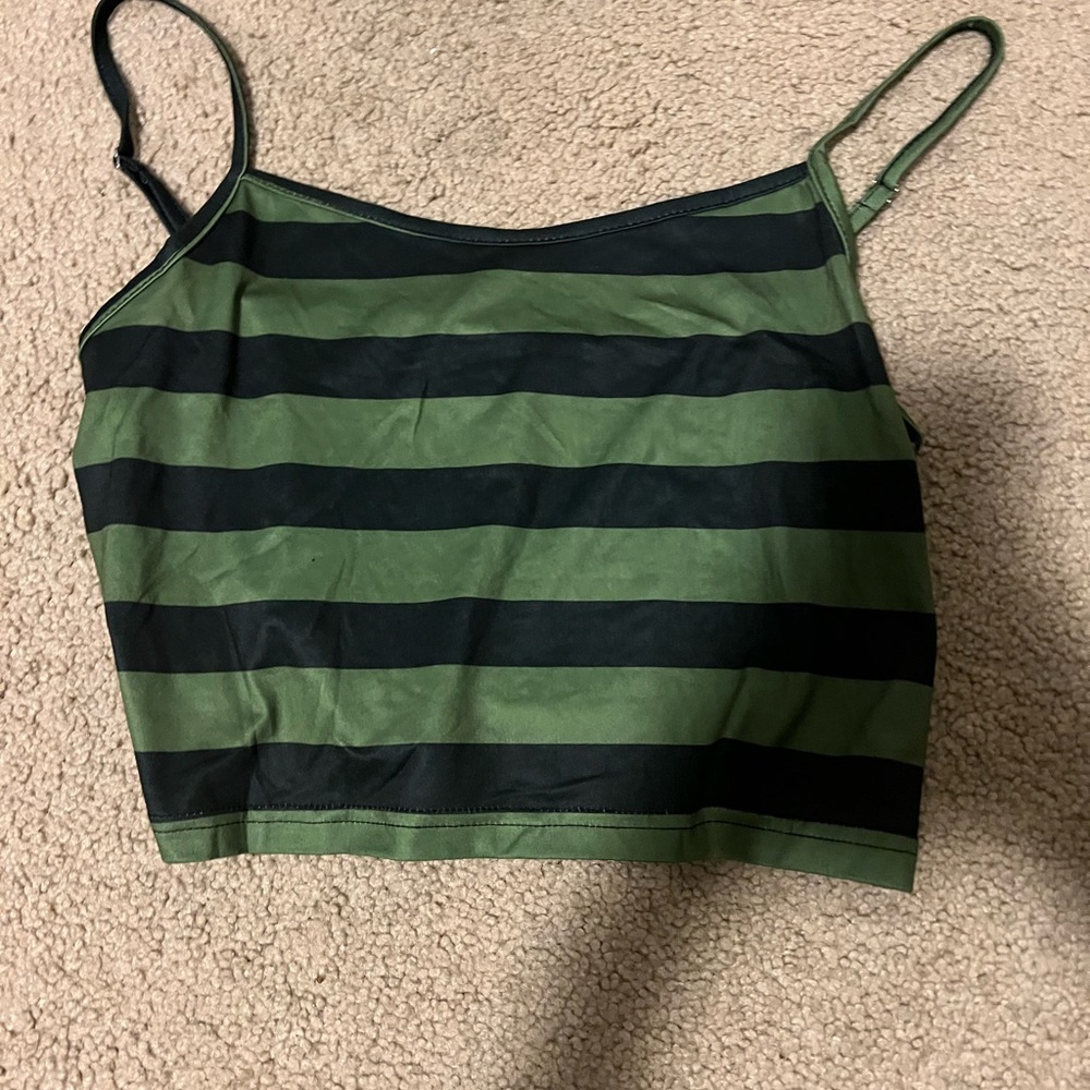 Hot Topic green and black crop tank top.